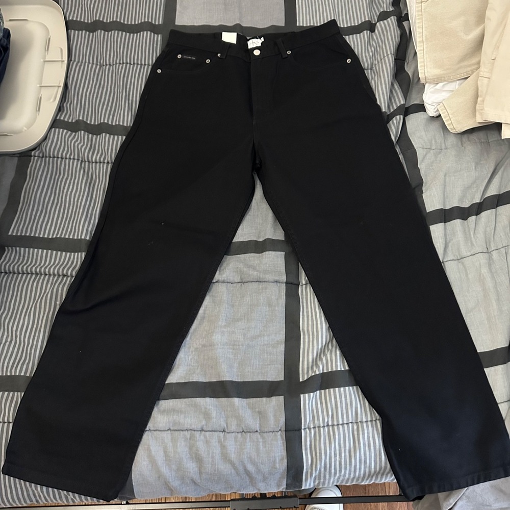 CALVIN KLEIN CK Men Easy Fit Denim Jeans - 36x30 Black BMPL171